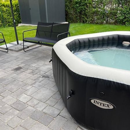 Haushalfte Mit Garten, Kamin, Grill & Whirlpool Nahe Ber Βίλα Βερολίνο Εξωτερικό φωτογραφία