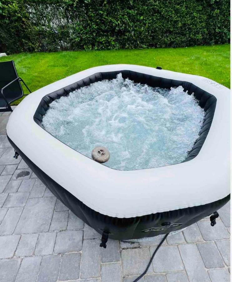 Haushalfte Mit Garten, Kamin, Grill & Whirlpool Nahe Ber Βίλα Βερολίνο Εξωτερικό φωτογραφία