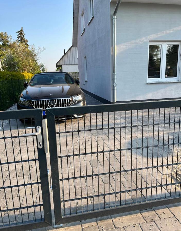 Haushalfte Mit Garten, Kamin, Grill & Whirlpool Nahe Ber Βίλα Βερολίνο Εξωτερικό φωτογραφία